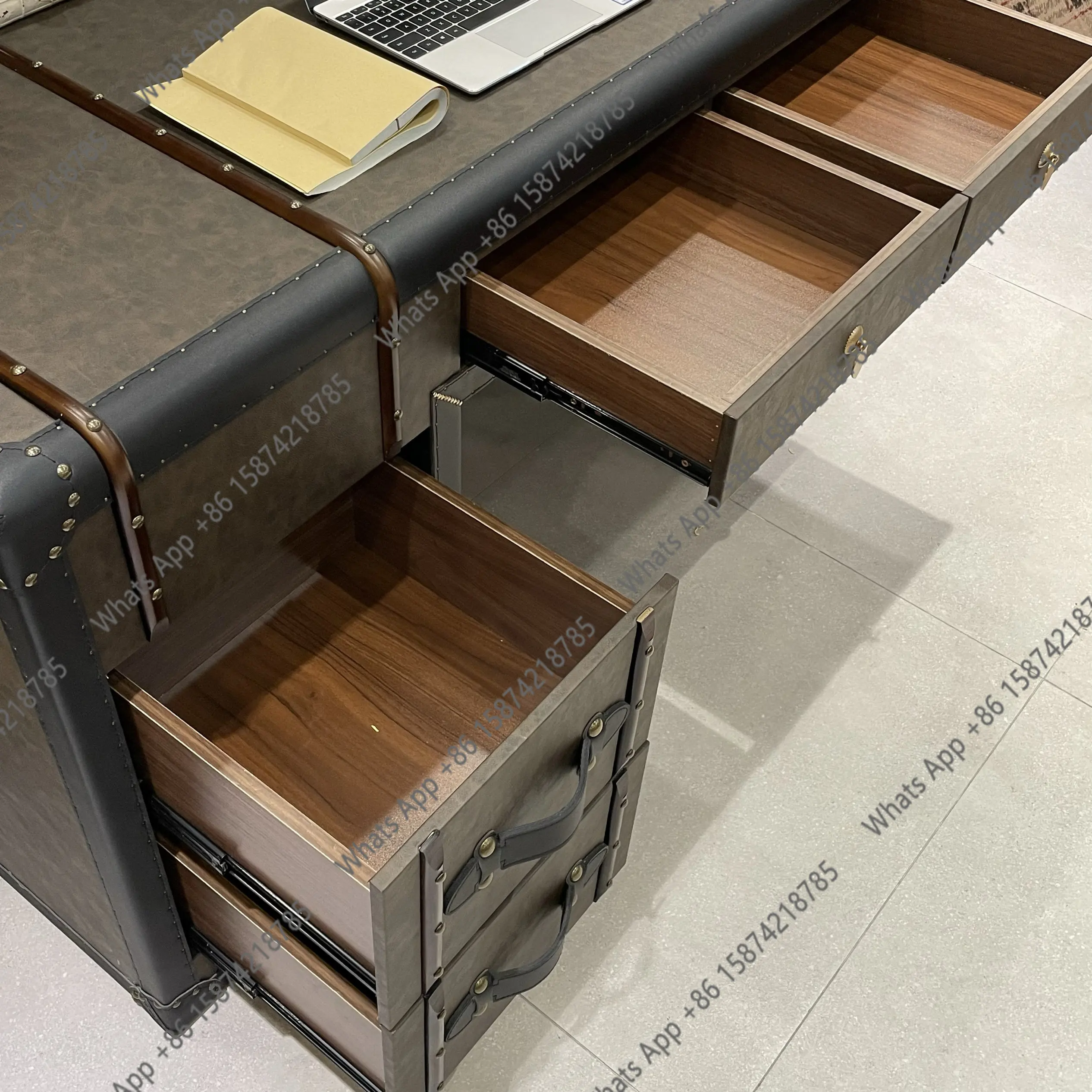 Iu American Retro Second-hand  - Office Furniture Second Hand review and price